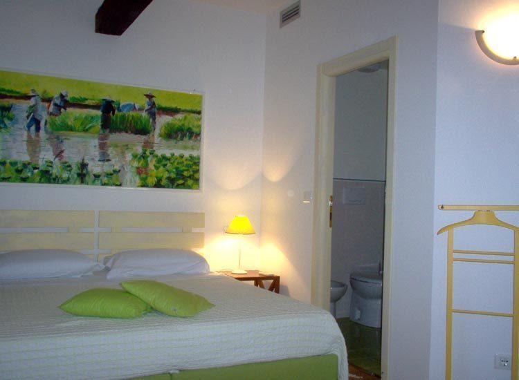 Agriturismo La Vecchia Dolceacqua Vila Quarto foto
